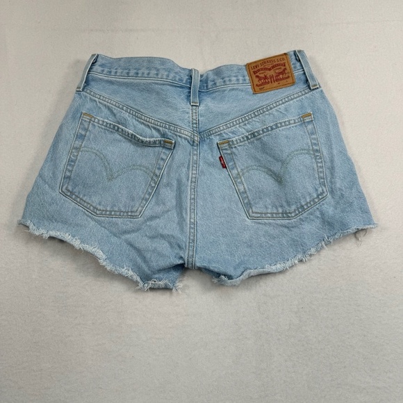 Levis 501 Cut Off Jean Shorts Womens Size 28 Light Blue Mid Rise Button Fly - Picture 2 of 10